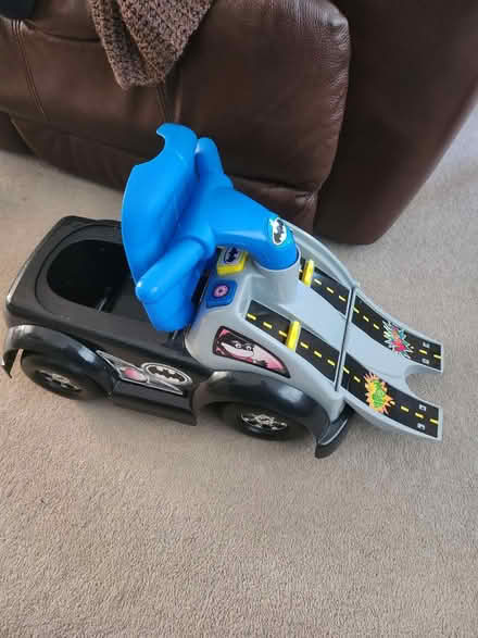 Photo of free Batman ride on batmobile (WA4) #2