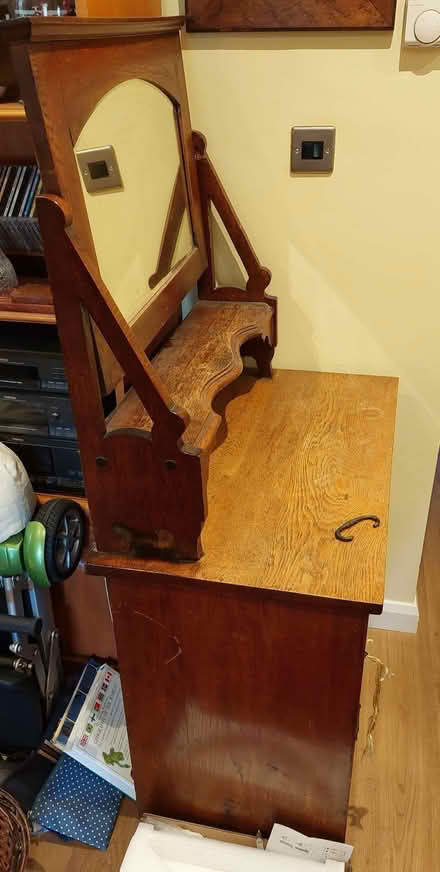 Photo of free Old Victorian Oak Dressing Table/Chest of Drawers - Hitchin (Old Town SG1) #3