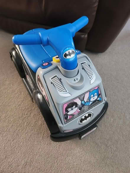 Photo of free Batman ride on batmobile (WA4) #1