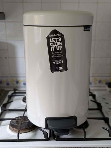 Photo of free Pedal Bin (Wallington PO16) #2