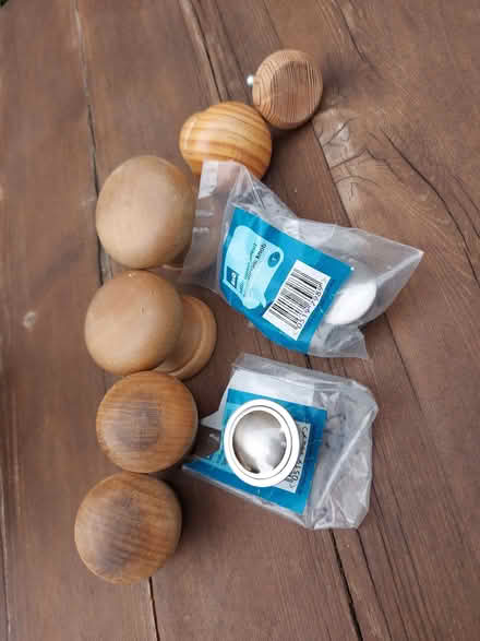 Photo of free Assorted cupboard knobs (Dronfield S18) #1