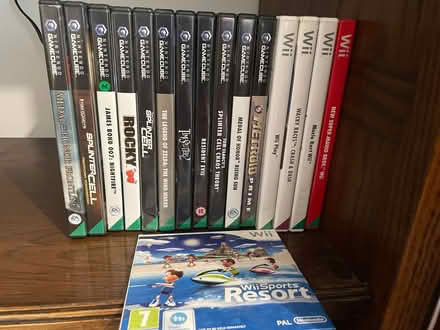 Photo of free Wii / Gamecube Retro-gaming Bundle (Broomfield CM1) #1