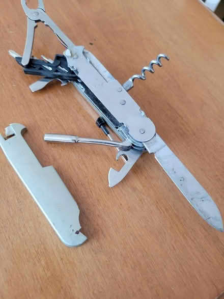 Photo of free Old gadget knife (Montreal road and St Laurent) #1