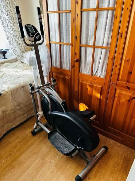 Photo of free Cross Trainer (Potters Bar/Hatfield AL9) #1