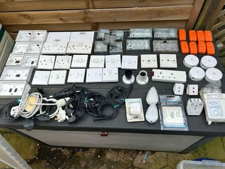 Photo of free Various electrical items + various cables (Bilbrook WV8) #1