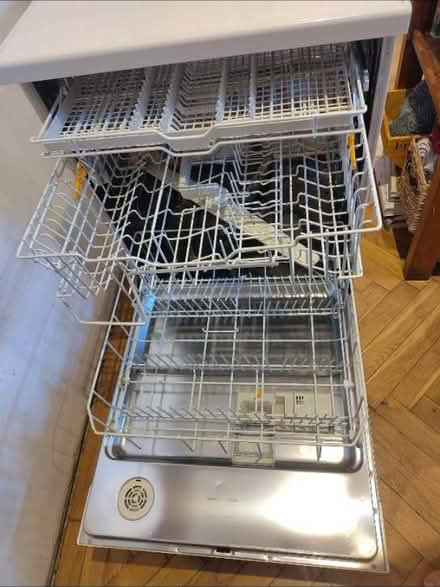 Photo of free Miele Dishwasher. G646 SC Plus (SW11 5) #2