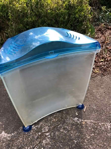 Photo of free Plastic fish tank (Sevenoaks) #1
