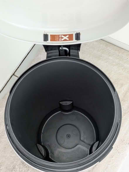 Photo of free Pedal Bin (Wallington PO16) #4