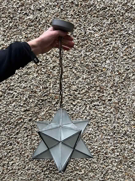 Photo of free Star ceiling lamp, frosted glass (Cholsey (OX10)) #2