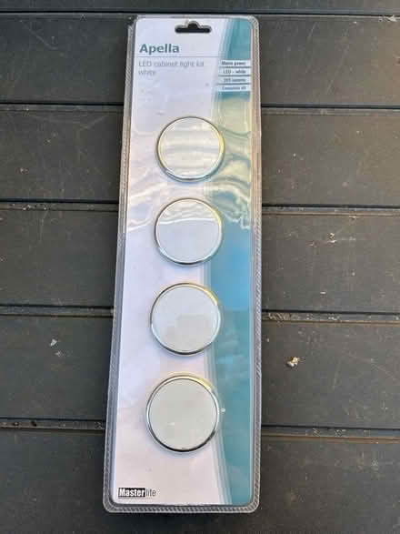 Photo of free LED Cabinet Light Kit (Bilbrook WV8) #1