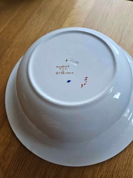 Photo of free Milgrove serving bowl (St Stephens AL3) #2
