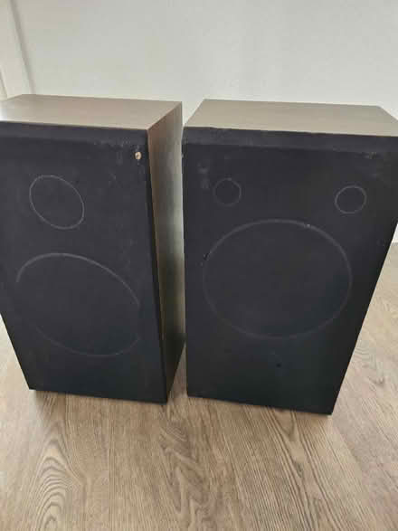 Photo of free Sanyo speakers 8ohms (Bramley LS13) #2
