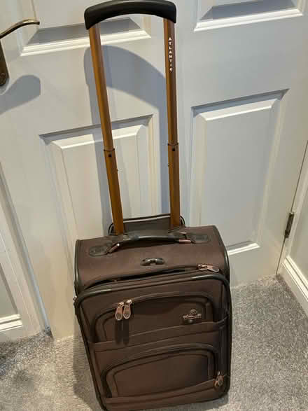 Photo of free Cabin Suitcase (Bristol BS4) #1