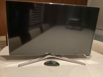 Photo of free 32” Samsung TV (Beaconsfield HP9) #2
