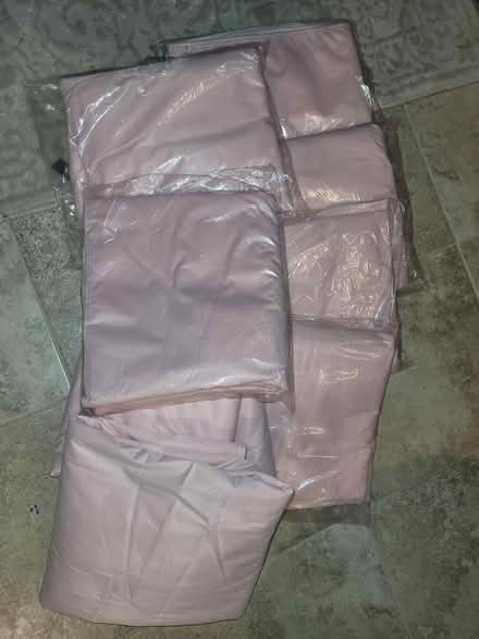 Photo of free Washable bed pads (never used ) (Wedgwood) #1