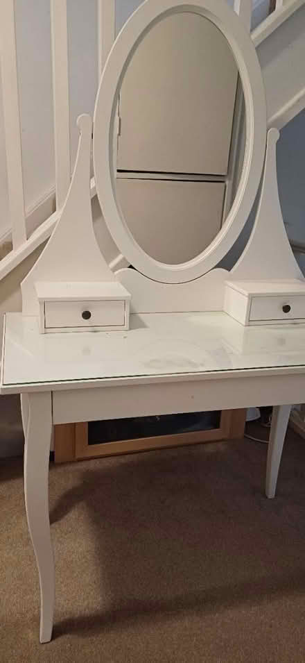 Photo of free Vanity (Cutteslowe, OX2) #3