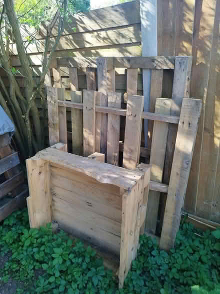 Photo of free Different pieces of wood and boards (Dunstable) #2