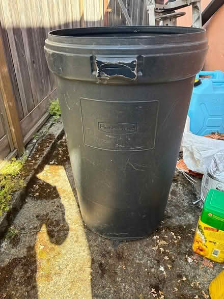 Photo of free Redwood Chips (Corte Madera (Corte Madera (near 101)) #3