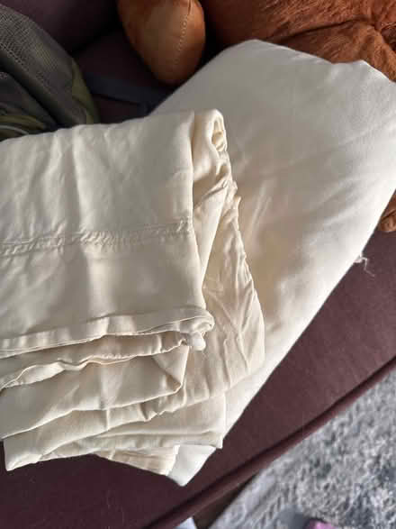 Photo of free Queen bamboo sheet set (UWS near AMNH) #1