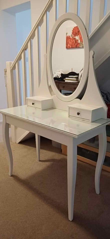 Photo of free Vanity (Cutteslowe, OX2) #1