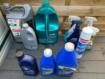 Photo of free Car maintenance / cleaning items (Bilbrook WV8) #1