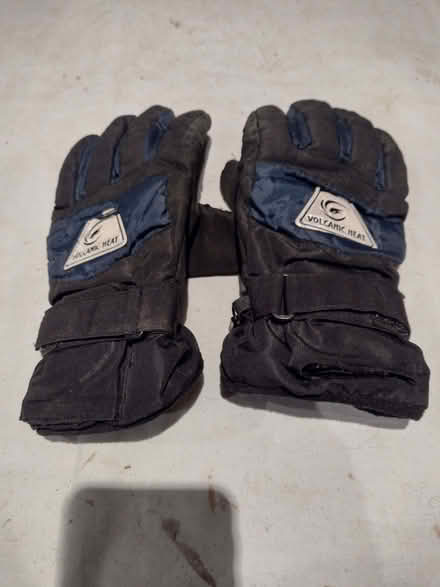 Photo of free Volcanic Heat Gloves (Drayton Parslow MK17) #1