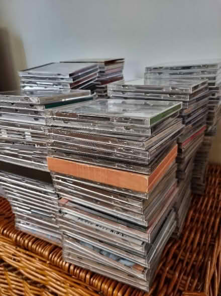 Photo of free 140+ CDs pop, electronic, rock, classical (Eaton NR4) #1
