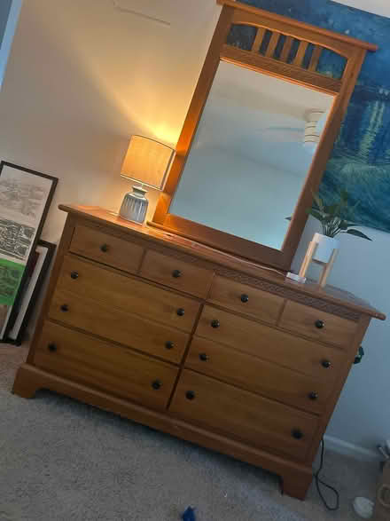 Photo of free Dresser and mirror (29418) #1