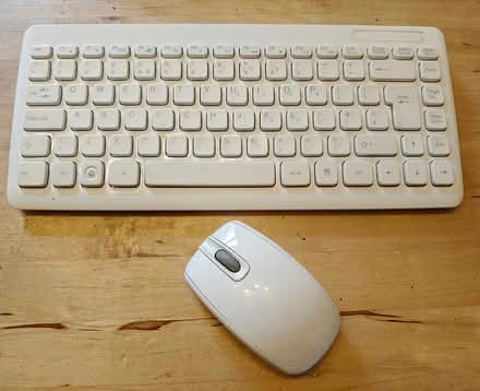 Photo of free Acer wireless keyboard and mouse (Manor Farm BS10) #1