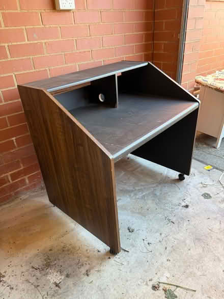Photo of free Desk (Dorset Road, Boronia, Vic 3155) #1