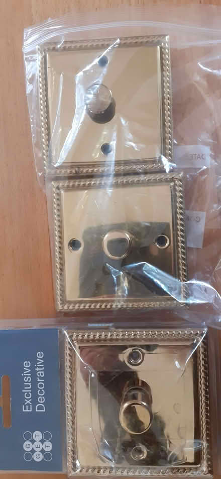 Photo of free Light bulbs and brass switch panels brand new (Holt NR25) #2
