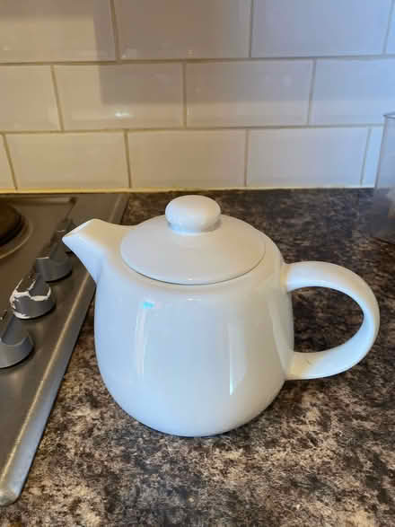 Photo of free Tea pot (Bromley, BR1) #1