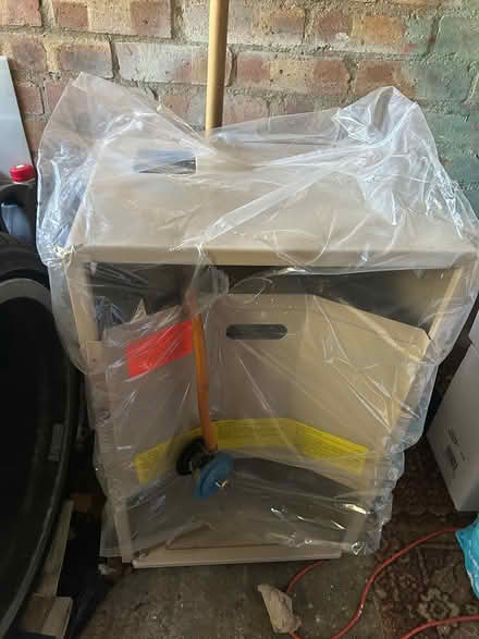 Photo of free DeLounghi heater (Sudbury CO10 1LX) #4