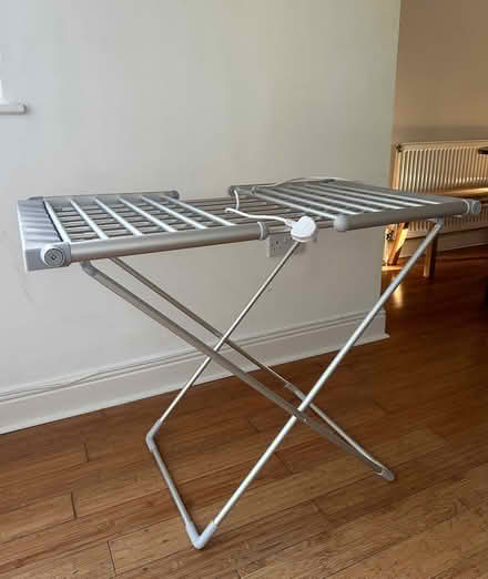 Photo of free Heated clothes airer (Golders Green NW11) #1