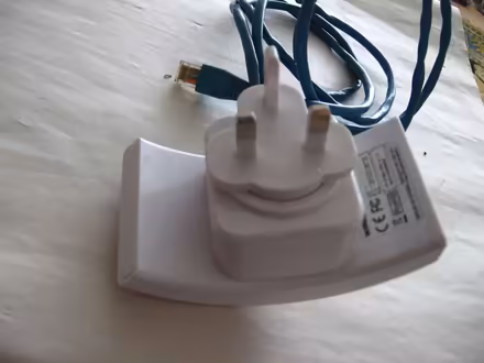 Photo of free WiFi Repeater plug into socket & router boost signal (Coppull PR7) #3