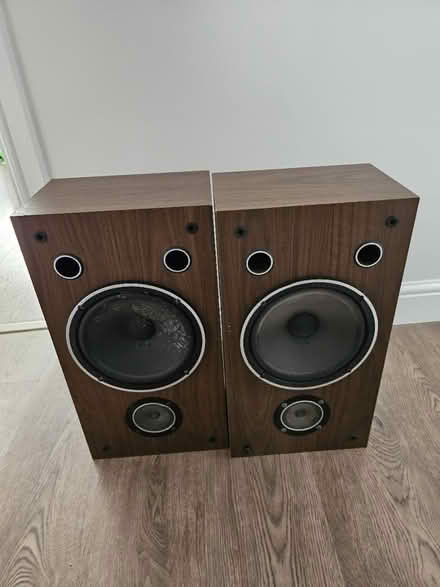 Photo of free Sanyo speakers 8ohms (Bramley LS13) #1