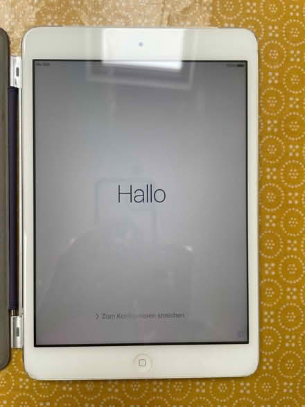 Photo of free iPad mini 1st generation (Craigie PH2) #1
