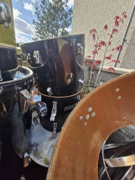 Photo of free Drums (lots of them) (Crosspool S10) #2