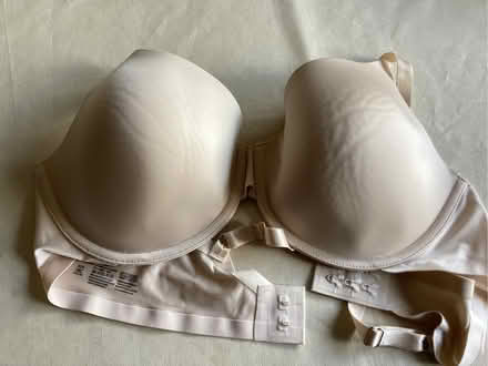 Photo of free Bra unworn (Beaconsfield HP9) #1