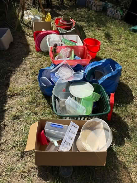 Photo of free A bunch of odd plastics & crockery (Dorset Road, Boronia, Vic 3155) #1