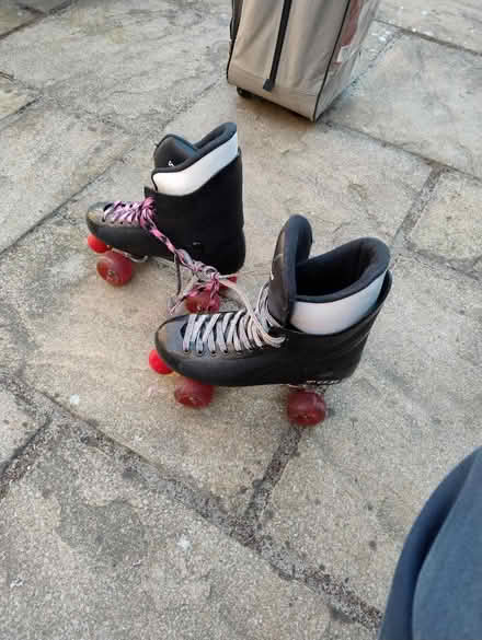 Photo of free Skates (SE9) #1