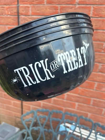 Photo of free Trick or treat black bowls x4 (Driffield, YO25) #1