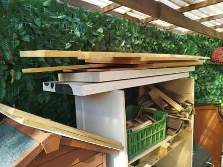 Photo of free Different pieces of wood and boards (Dunstable) #3