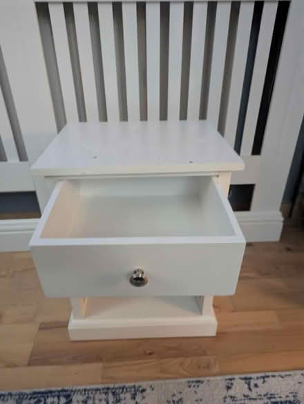 Photo of free White drawer unit (Gracemount EH17) #3