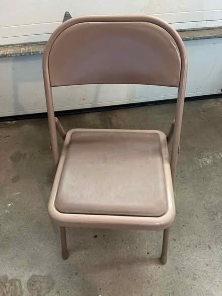 Photo of free Metal folding chairs (putnam valley) #1