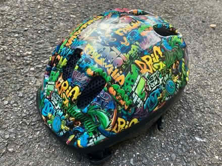 Photo of free Kids crash helmet (ME1) #1
