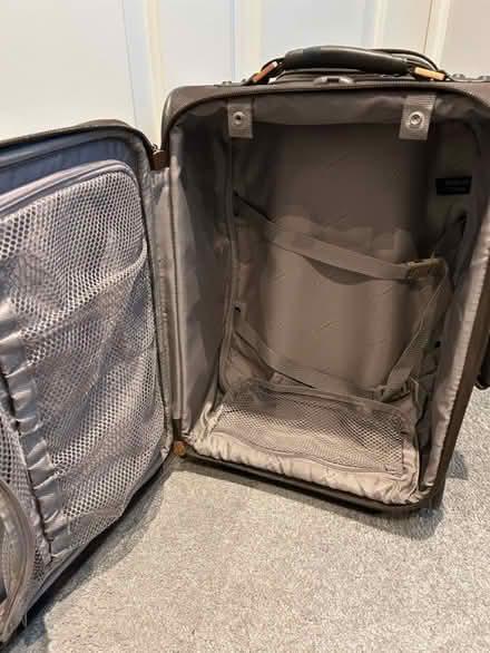 Photo of free Cabin Suitcase (Bristol BS4) #2