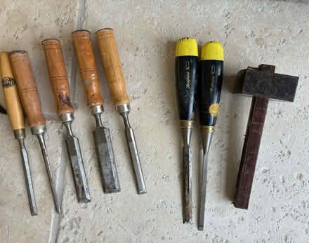 Photo of free Selection of chisels and marking gauge (Hook SO31) #1