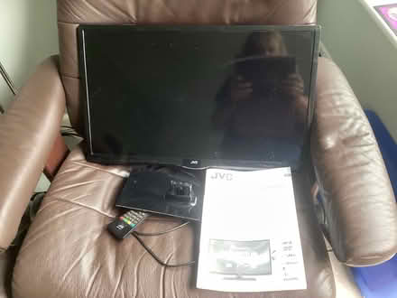 Photo of free jvc 24” tv (Didcot, OX11) #1
