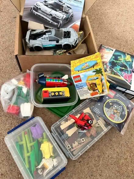 Photo of free LEGO Small Sets and Random Pieces (Kings Langley WD4) #1